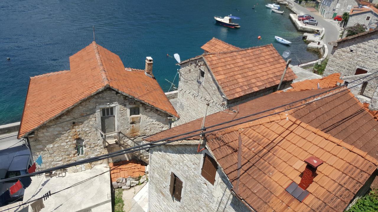 Apartments Vucinovic Tivat Exterior foto